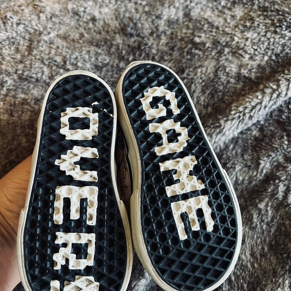 Vans Mario Kart Game Over Toddler Sneakers Sz 6.5 - Picture 3 of 9